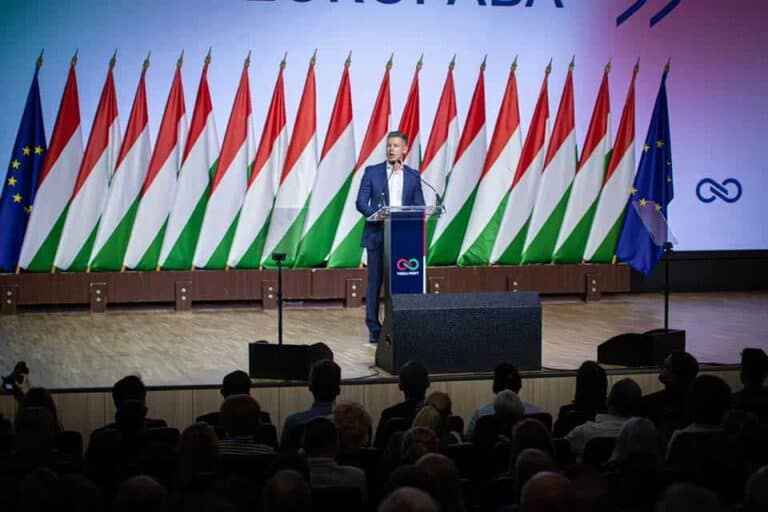 Negyedmillió Fidesz-szavazó ment át a TISZA Párthoz