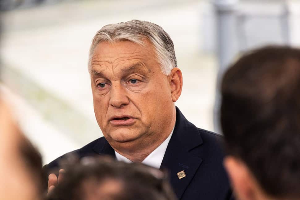 2030-ig titkolja a kormány Orbán Viktor külföldi útjainak adatait